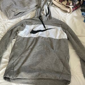 Men’s Nike hoodie